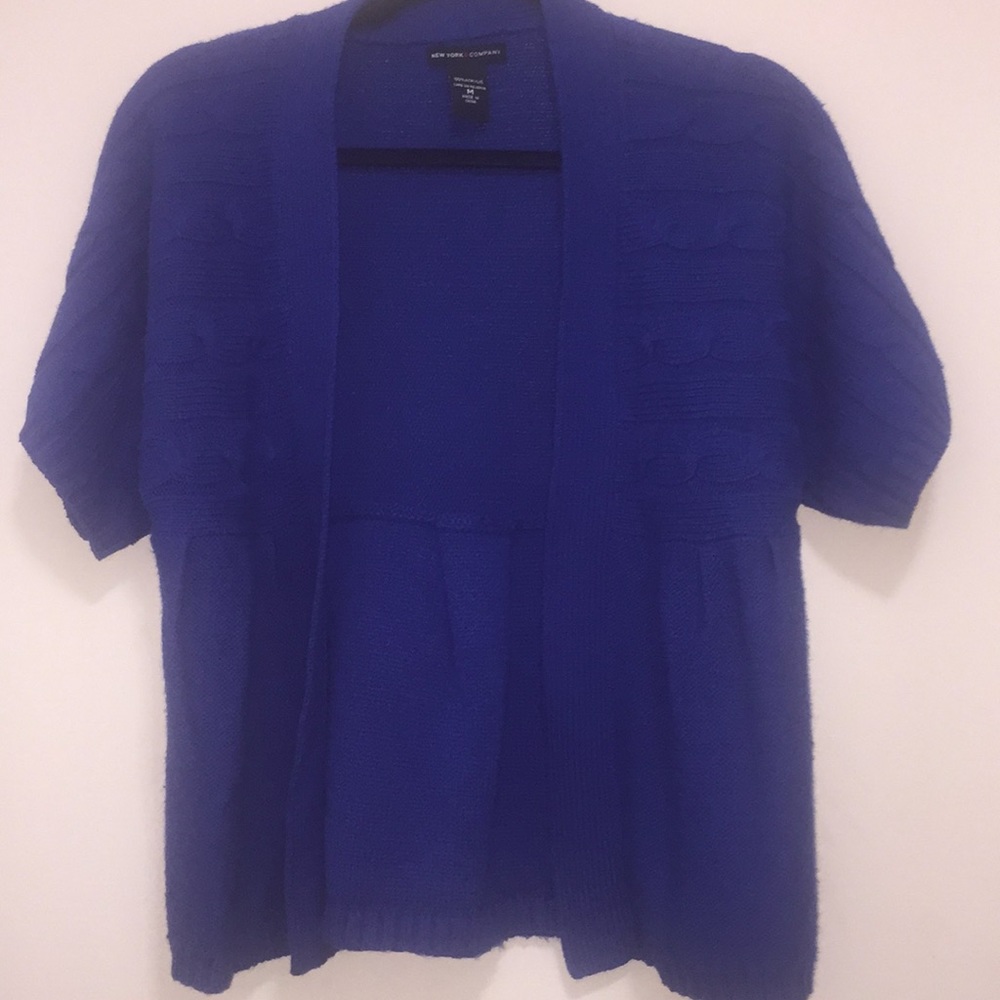 New York & Company sweater - Picture 1 of 3